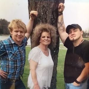 Meet your Posher, Robin